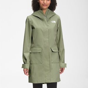 The North Face Women’s City Breeze Rain Parka II